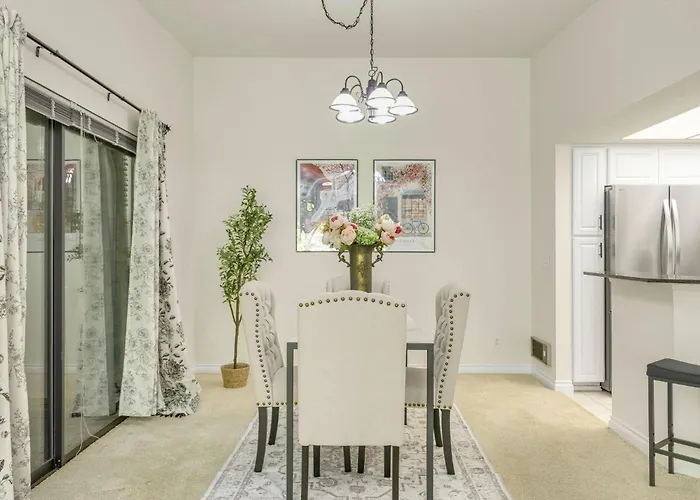 Perch - Bellevue Retreat 2Br Apartment